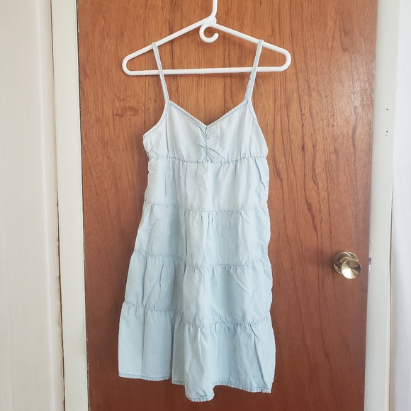 H&M Dresses & Skirts - Smocked Peasant Dress